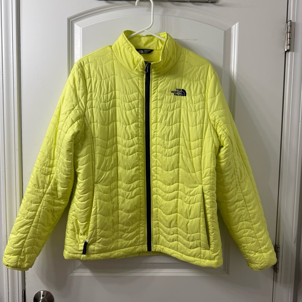 The North Face Jacket - Size XL